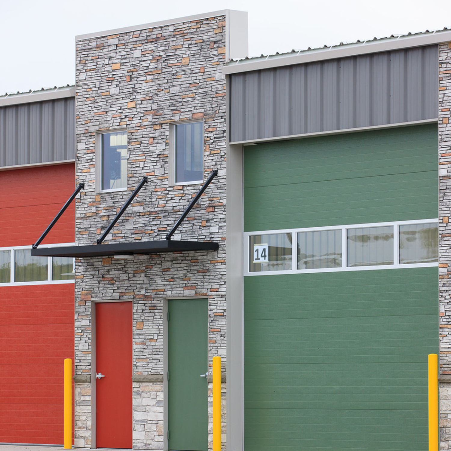 Virginia Stacked Stone Faux Panels