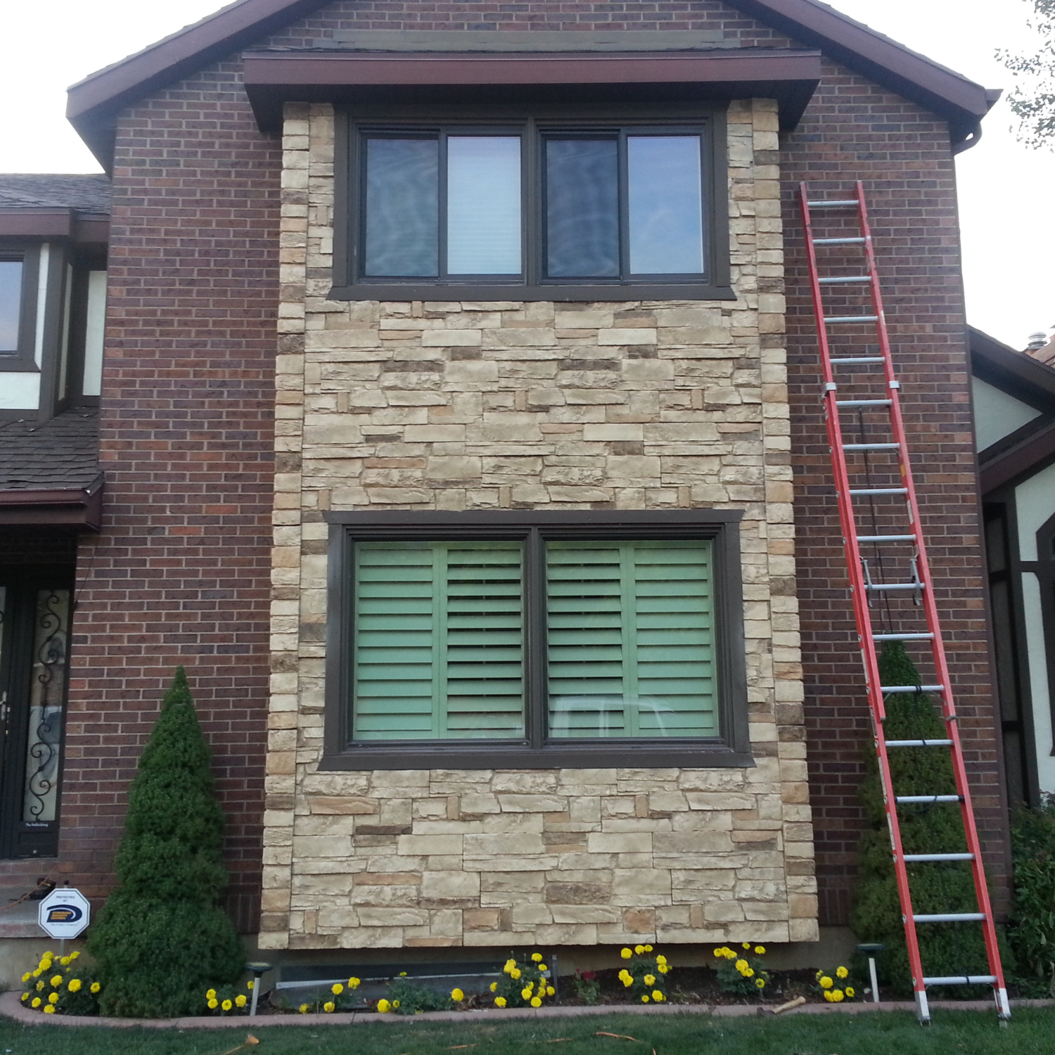 Faux Ledgestone Panels