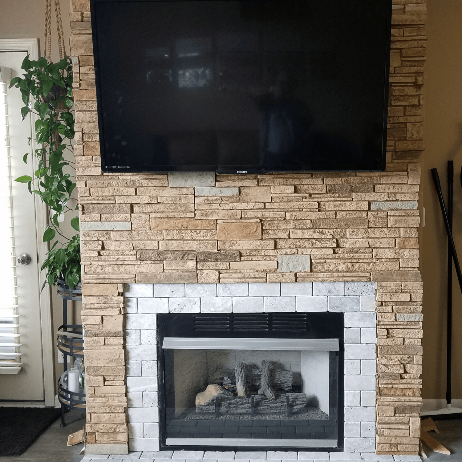 Virginia Stacked Stone Faux Panels