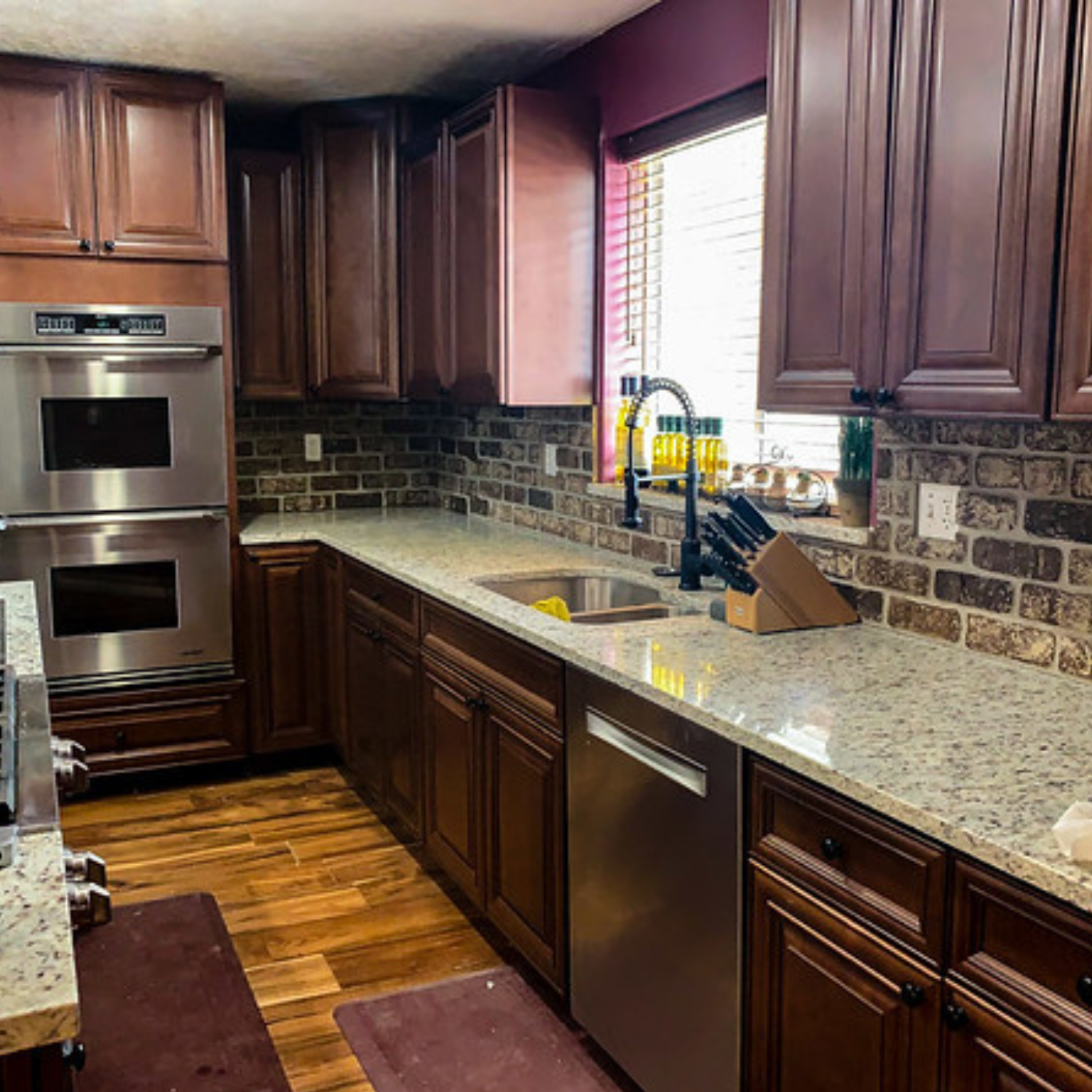 Commercial Brick Faux Panels